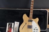 Rickenbacker 2010 360 12 Cordas Mapleglo.jpg
